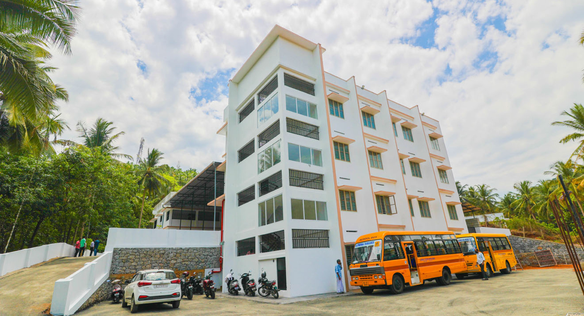 Alphonsa English Medium School